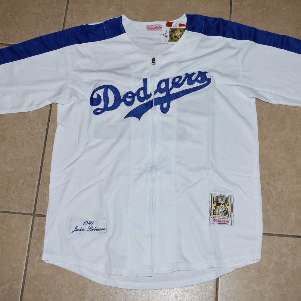 New Jackie Robinson LA Brooklyn Dodgers White Zip-Up Baseball Jersey Mens Medium - Picture 2 of 2